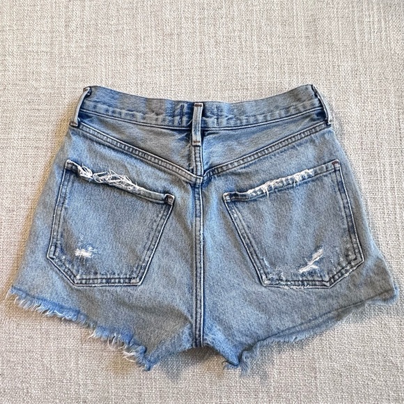 AGOLDE Jaden Hi Rise Short Cut Off Surreal Distressed Boho Whimsical 2" Wmn 25 - Picture 8 of 16